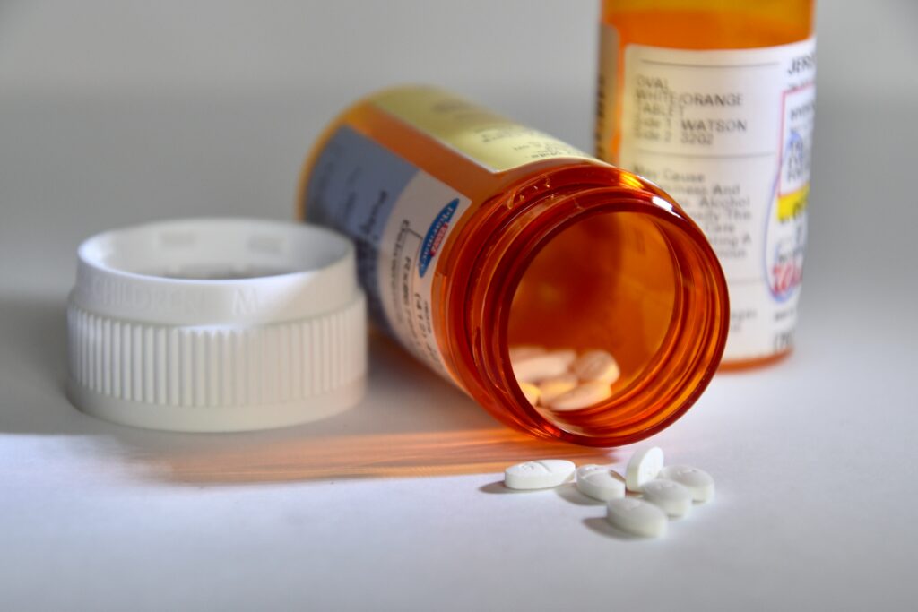 Can i take ibuprofen with prednisone