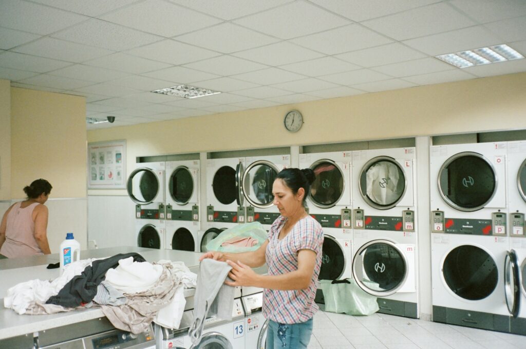 Is 30 minutes enough time to wash clothes