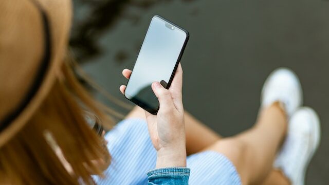 When You Delete Messages Does It Delete For The Other Person?