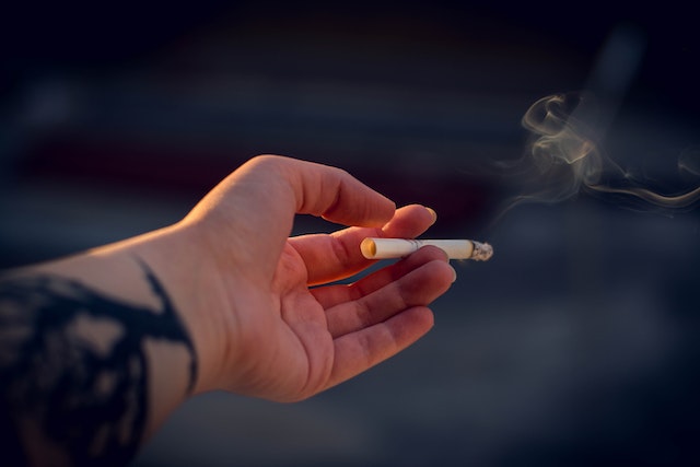How many cigarettes they smoked in peaky blinders?