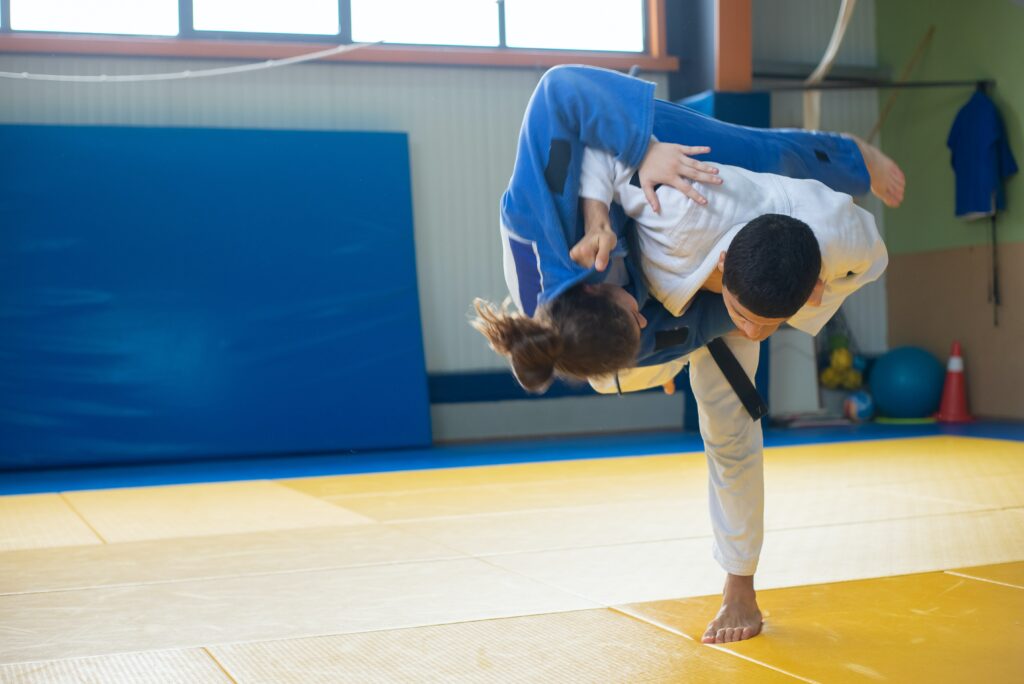 What is a choke with legs called ?