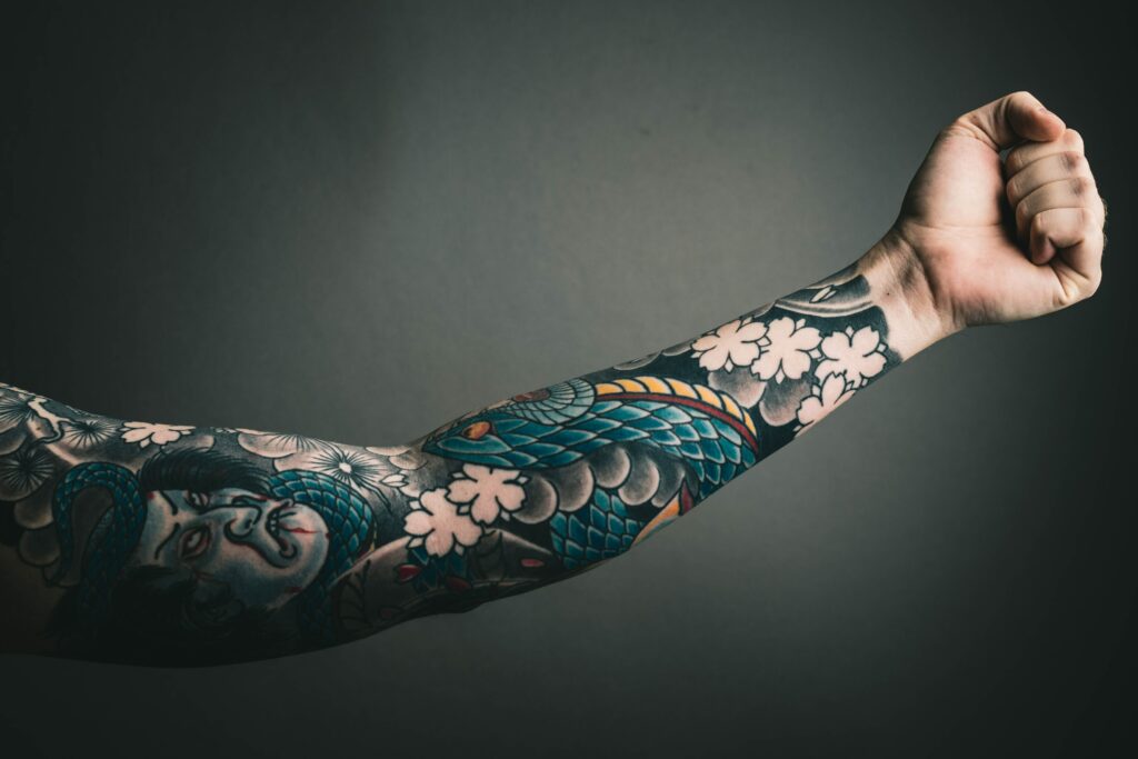 What do poorly healed tattoos look like