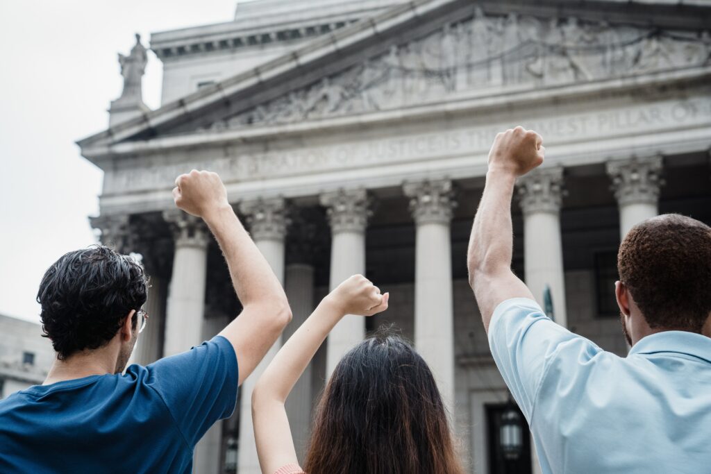 Who can overturn a supreme court decision in usa