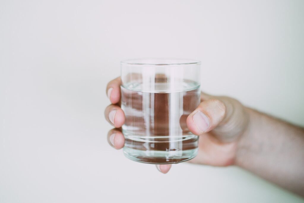 Is water a living thing