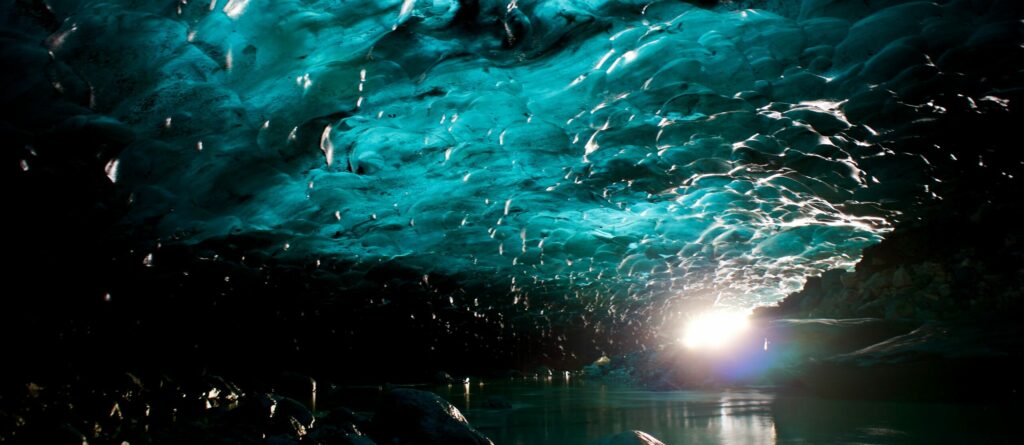 Whats under the ocean floor