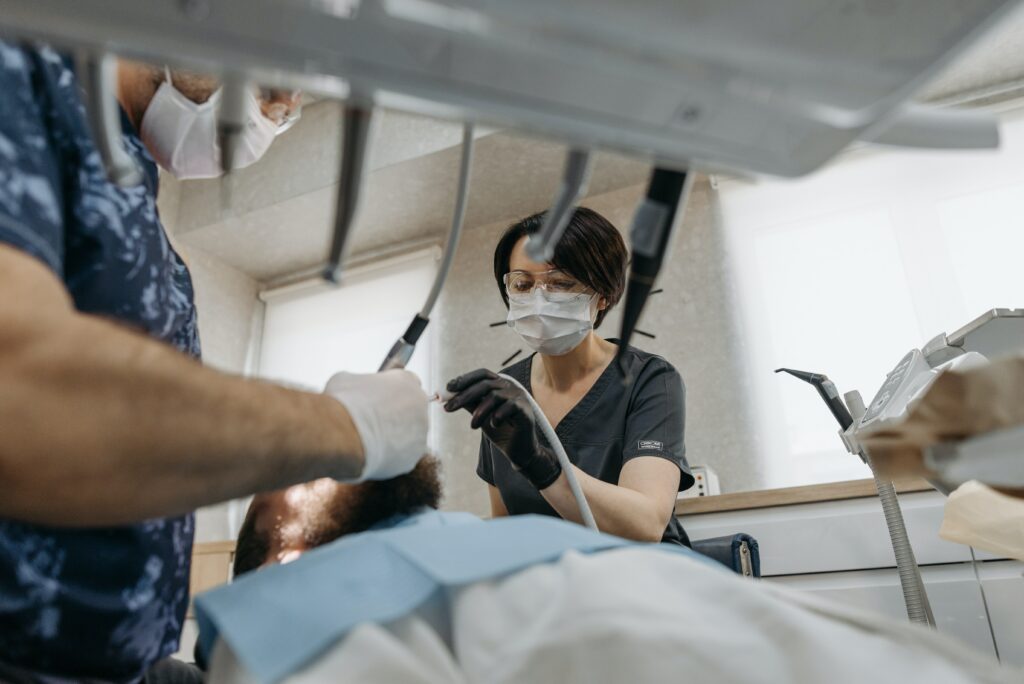 Why don't dentists use nitrous oxide anymore?