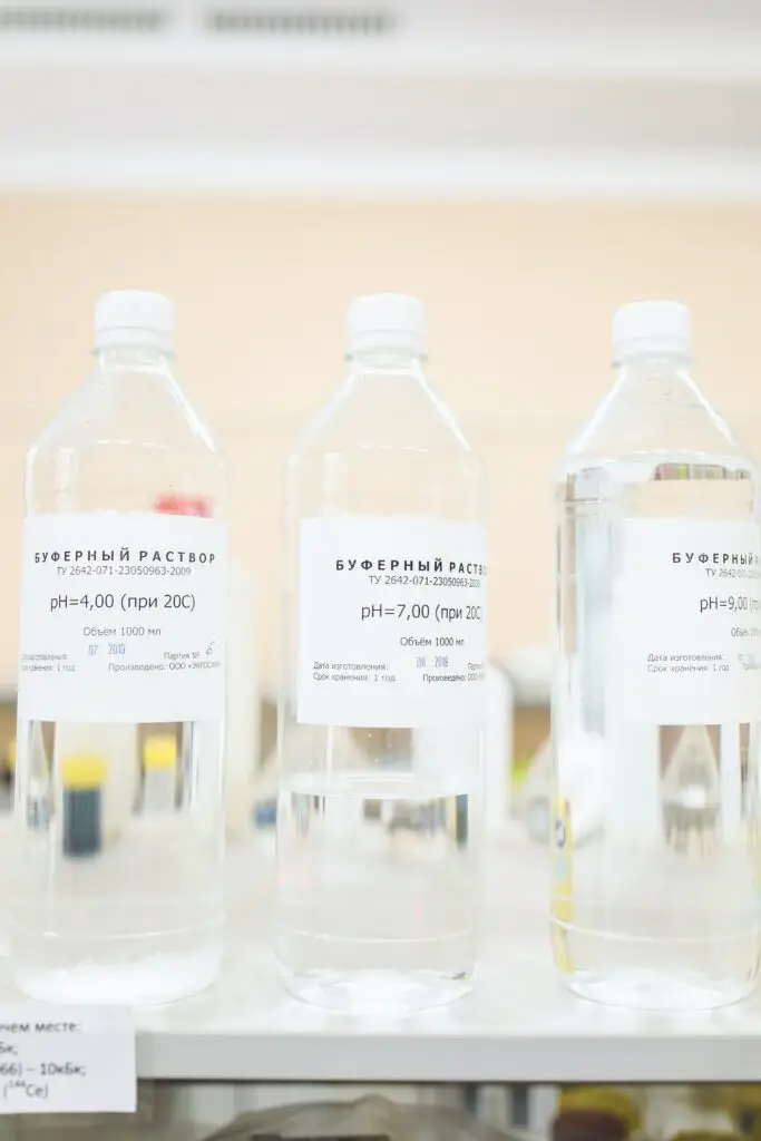 Why is hf such a strong acid