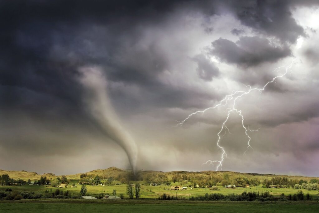 What are the 3 largest tornadoes