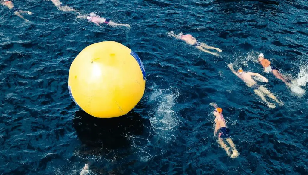 What does a nun buoy mean? Gek Buzz