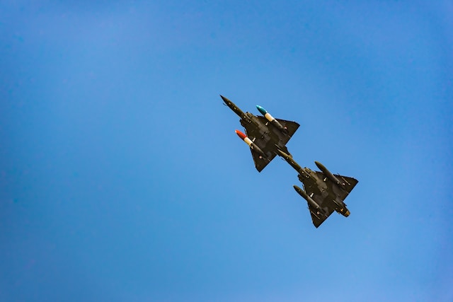 Do military jets break the sound barrier?