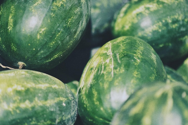 How much force do you need to crush a watermelon between your thighs?