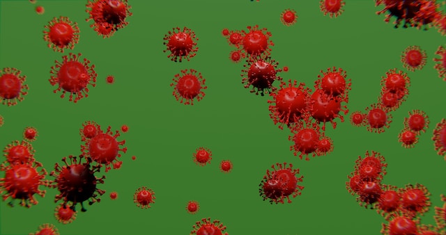 Can men get infection from period blood?