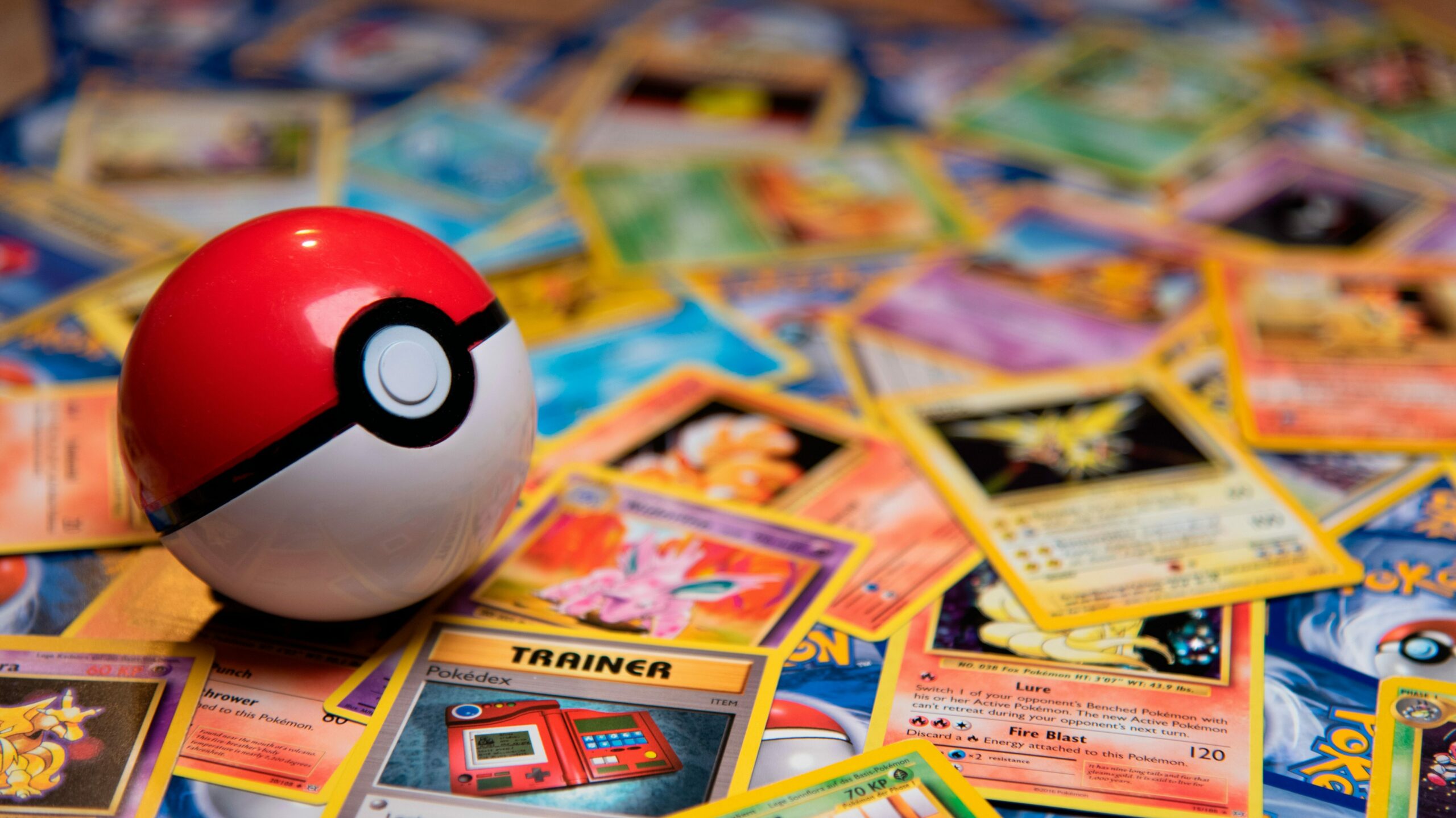 How can you tell if a pokemon card is rare
