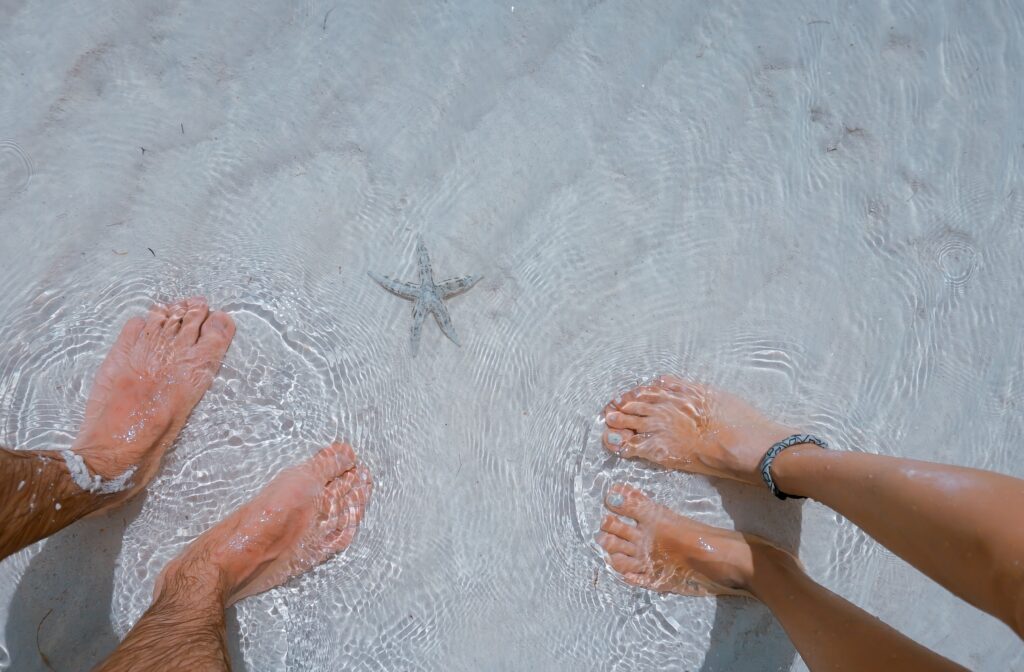 How do you know if you can sell feet pics