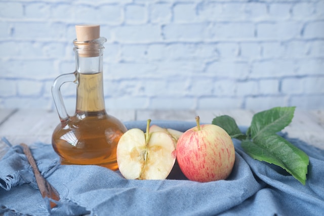 Can you bathe in apple cider vinegar and baking soda