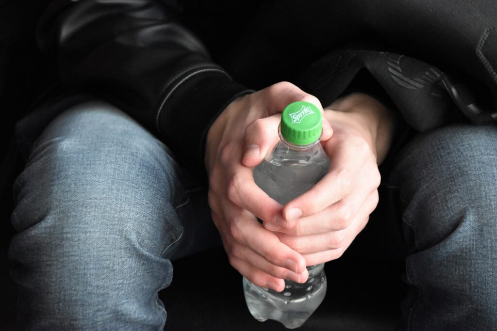 Can a dog drink sprite?